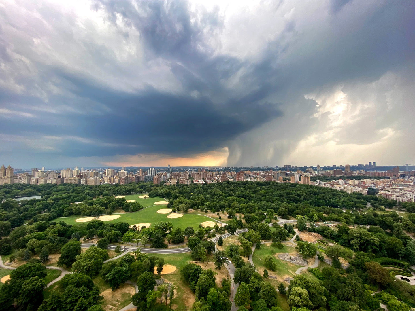 Rain Curtain Approaching Manhattan (2) - July 6th, 2020